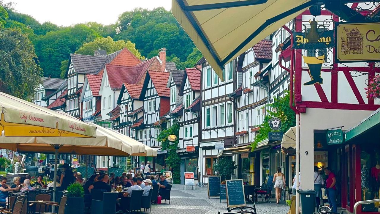 Gaestehaus Ambiente Am Kurpark บัดโซเดน-อัลเลนดอร์ฟ ภายนอก รูปภาพ